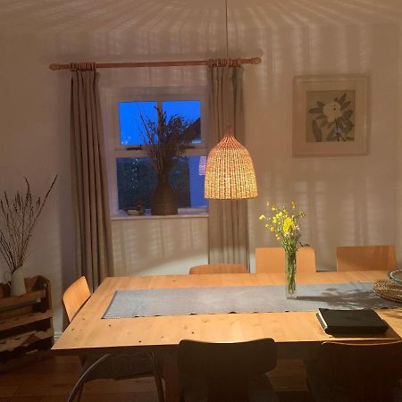 Pink Cottage บัลลีคอนนีลี ภายนอก รูปภาพ